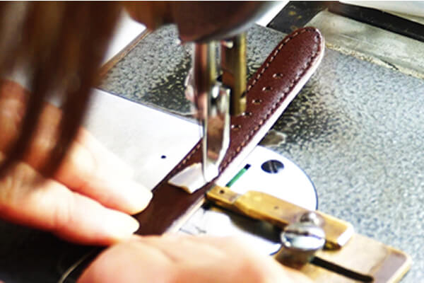 Strap manufacturing factory 作業場
